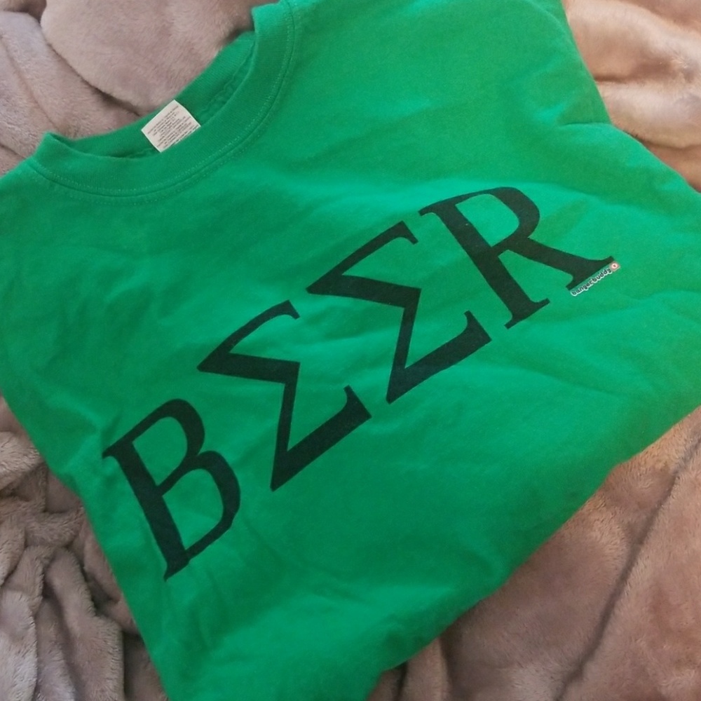 Perfect st pattys day shirt!